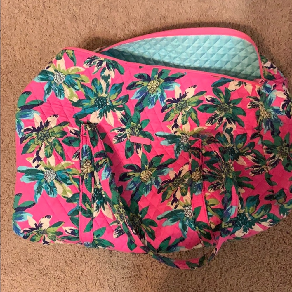 Large Vera Bradley duffle